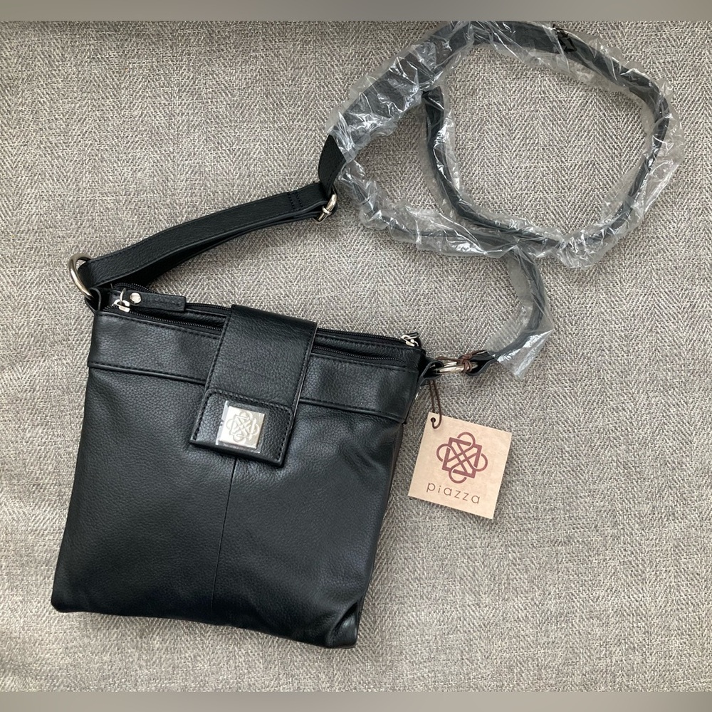 Sleek Black and Silver Crossbody Bag with Modern Design